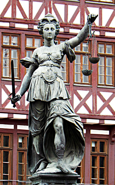 Justizia Frankfurt - Rechtsanwalt Martin Breunig